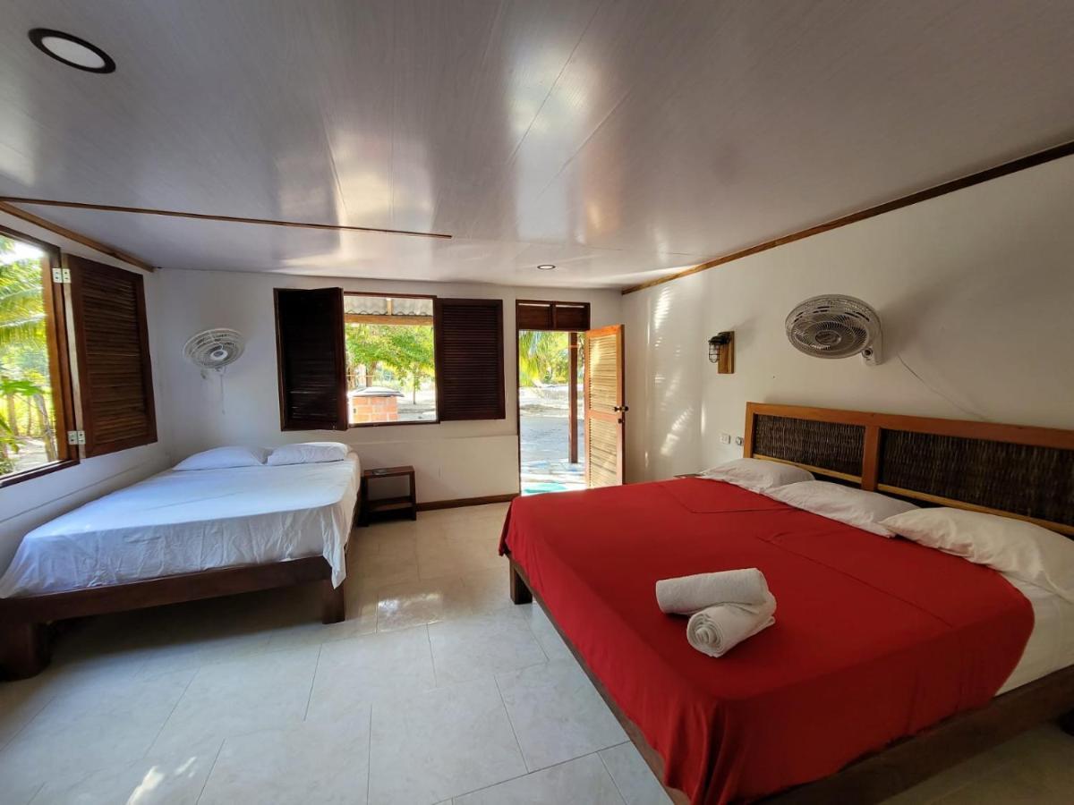Isla Grande Eco-Hostal Экстерьер фото