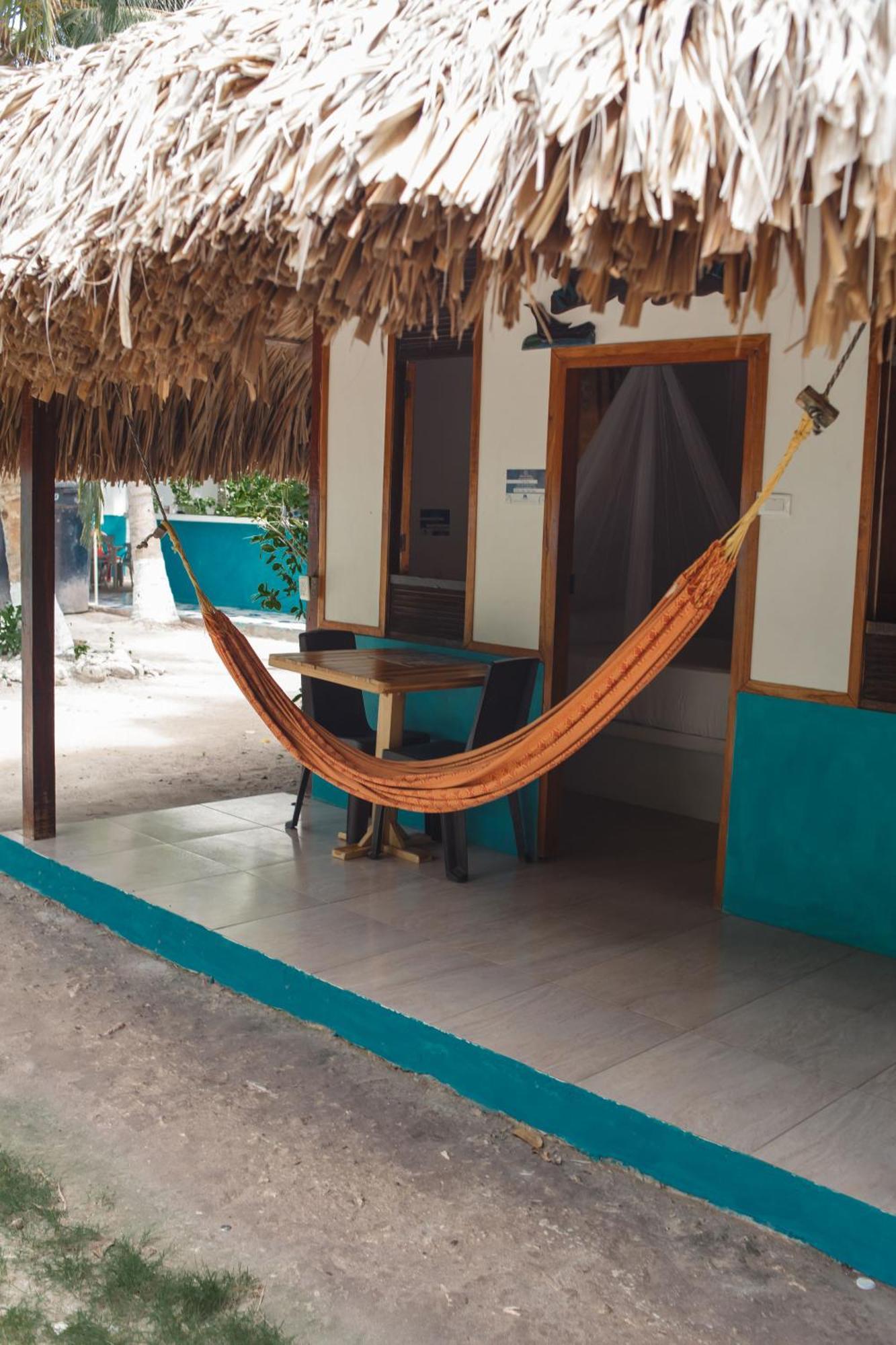 Isla Grande Eco-Hostal Экстерьер фото