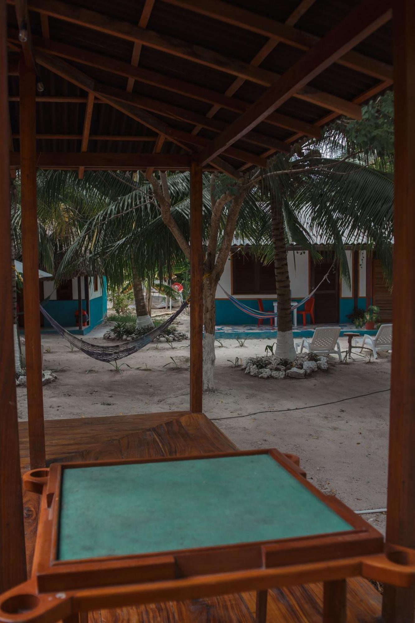 Isla Grande Eco-Hostal Экстерьер фото